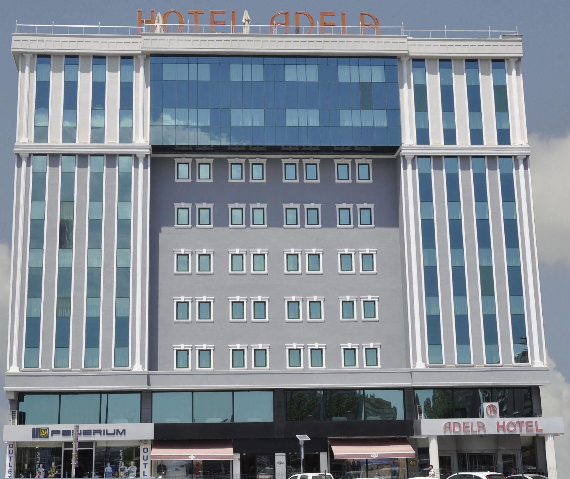 Hotel Adela