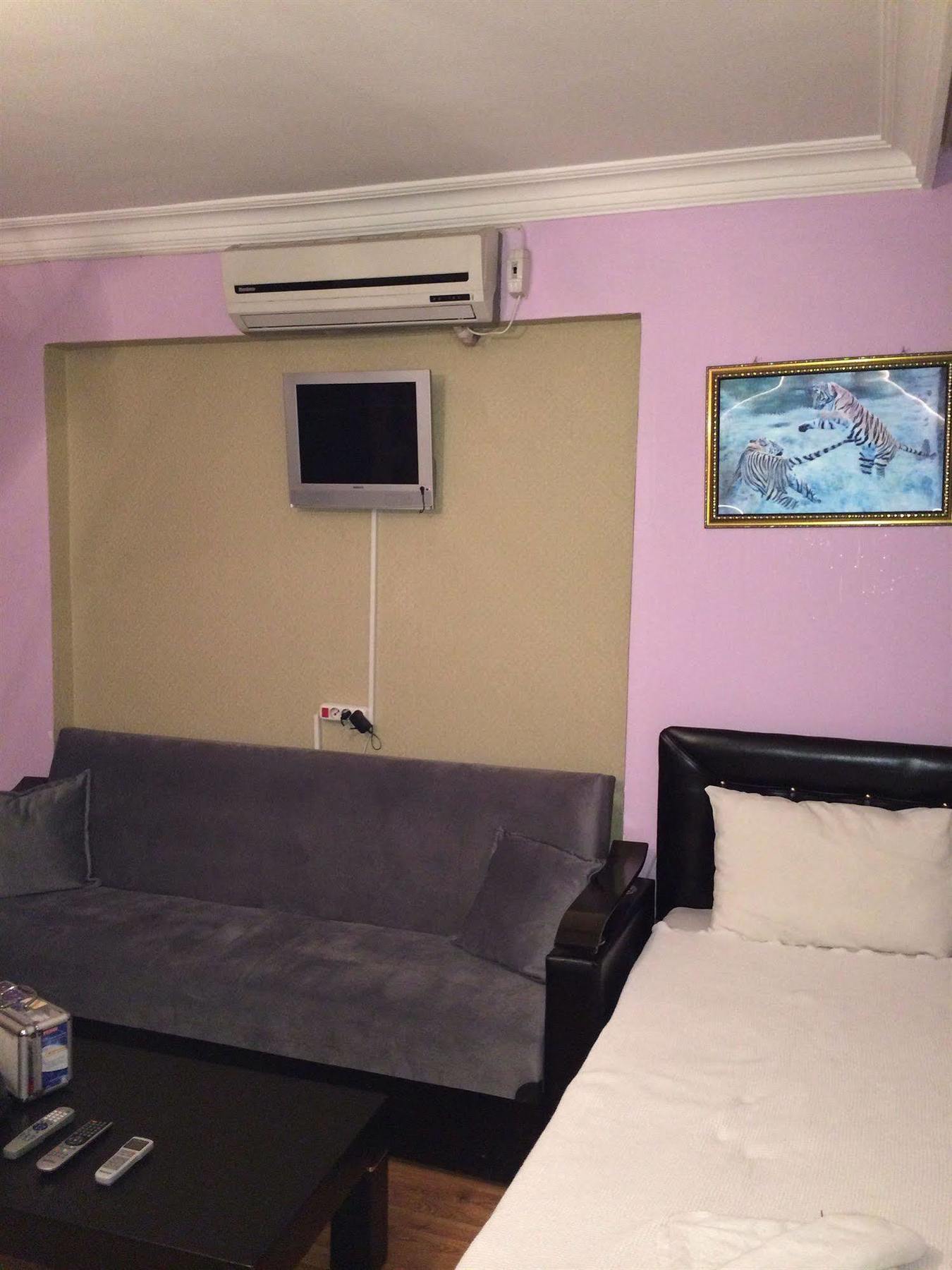 Aparthotel Caravan Palace Apart