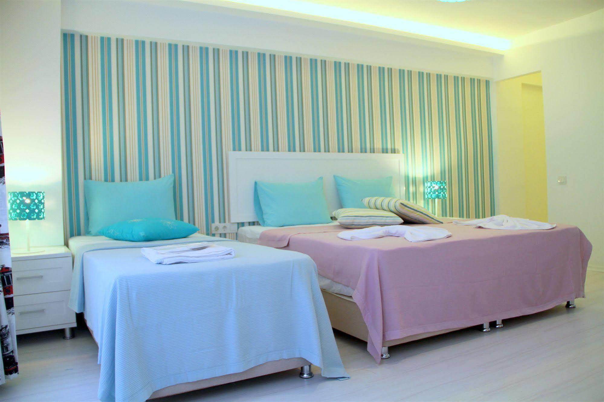 Hotel Yazar