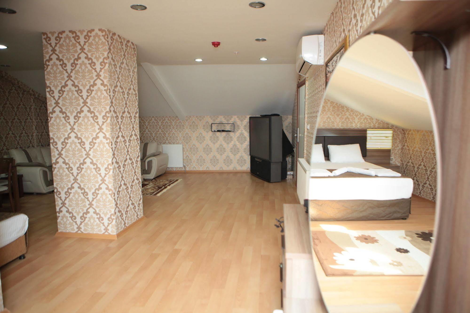 Gumus Palace 4* Istanbul