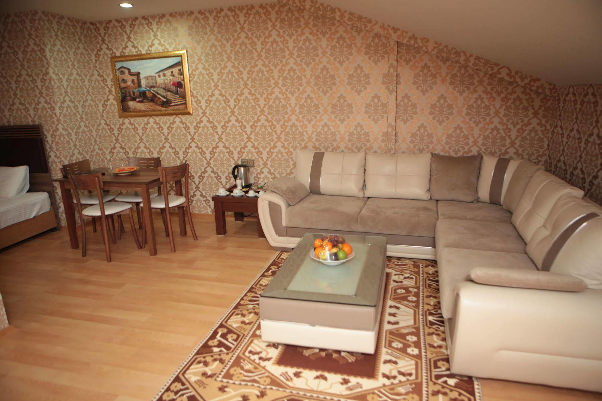 Gumus Palace Hotel