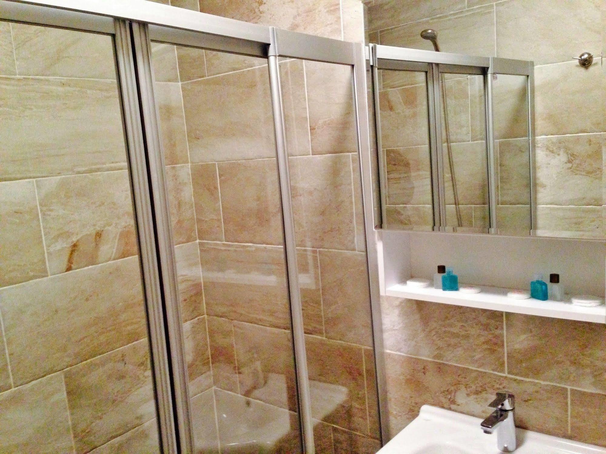 Apart Otel Atrium İstanbul