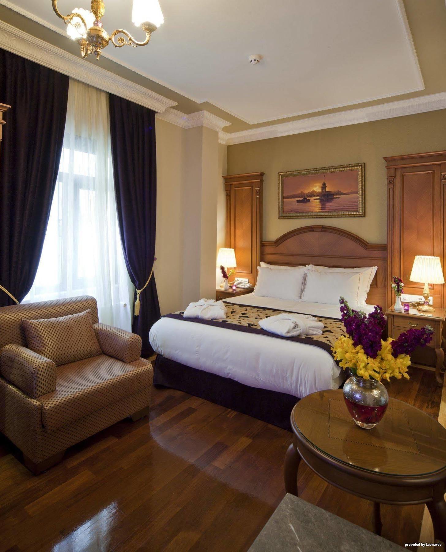 Glk Premier Acropol & Hotel