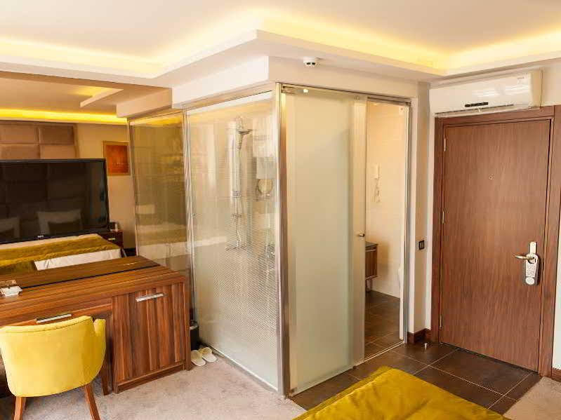 Hotel The 22