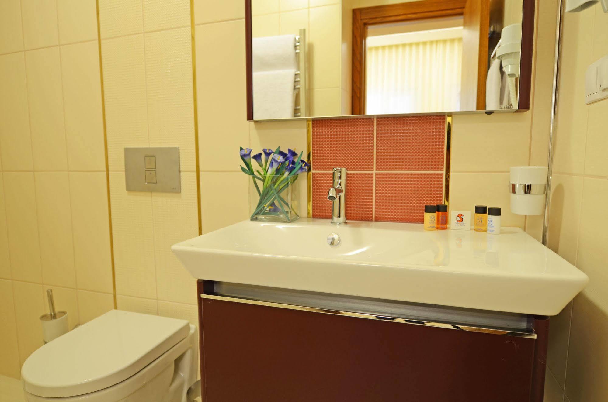 Hotel Ataker