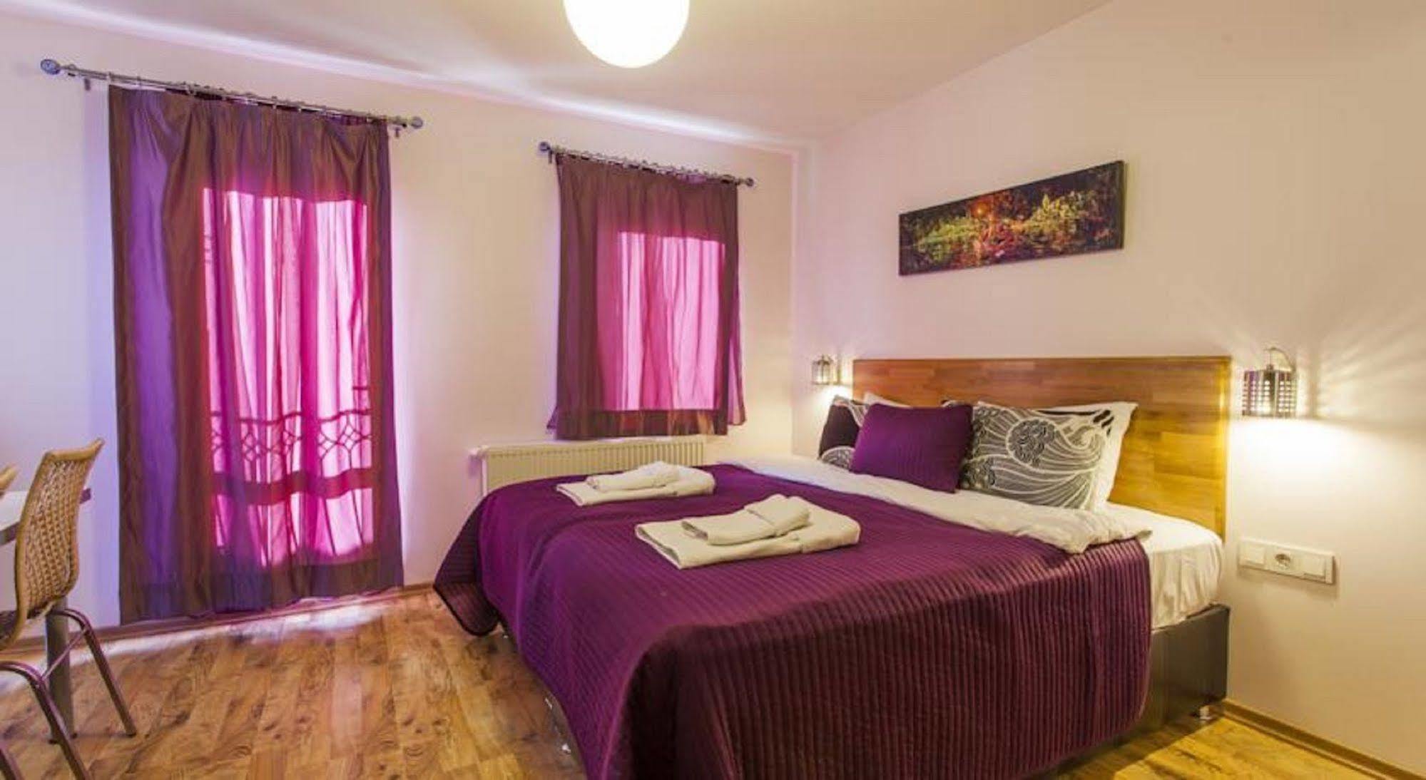 Piccolo Aparthotel 2*