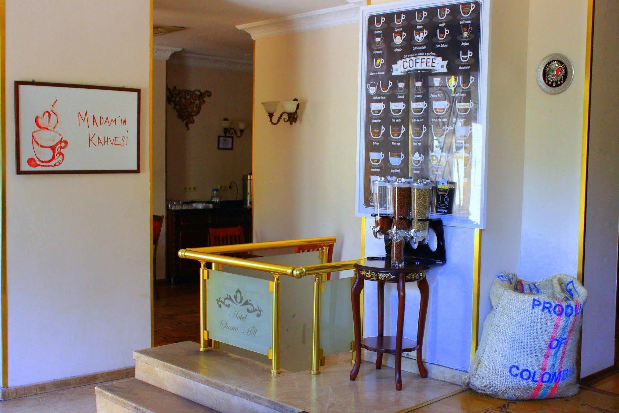 Hotel Santa Hill 3*