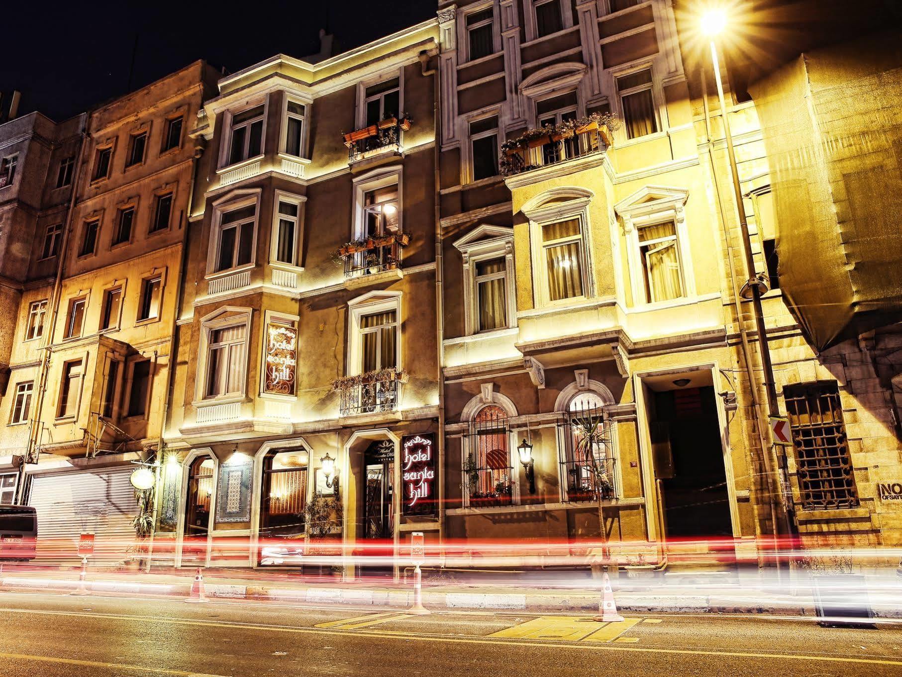 Santa Hill Hotel 3*