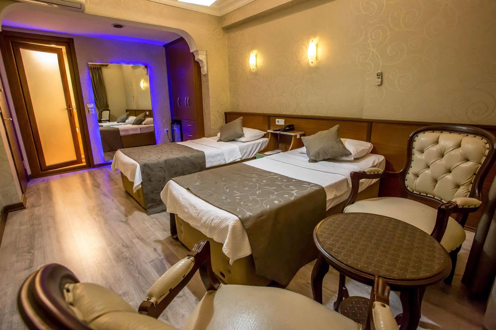 Pera Capitol Hotel