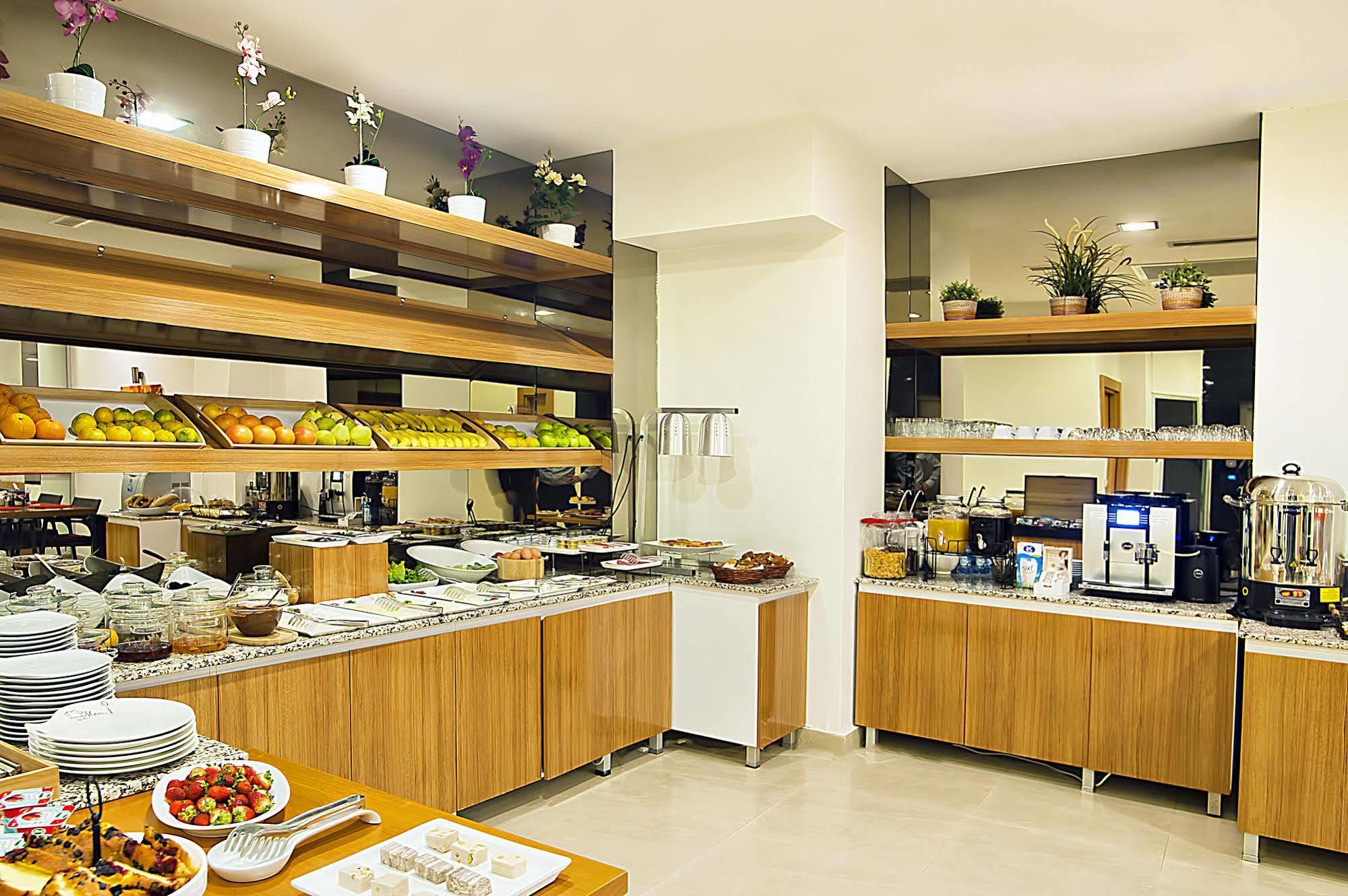 Hotel Parkhouse & Istanbul