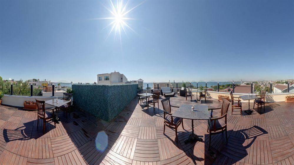 Albatros Premier Hotel 4*