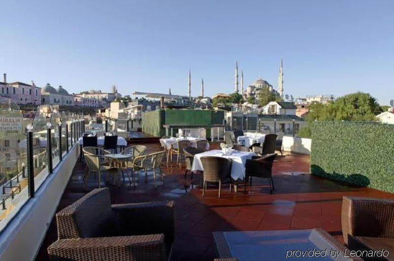 Albatros Premier Hotel 4*