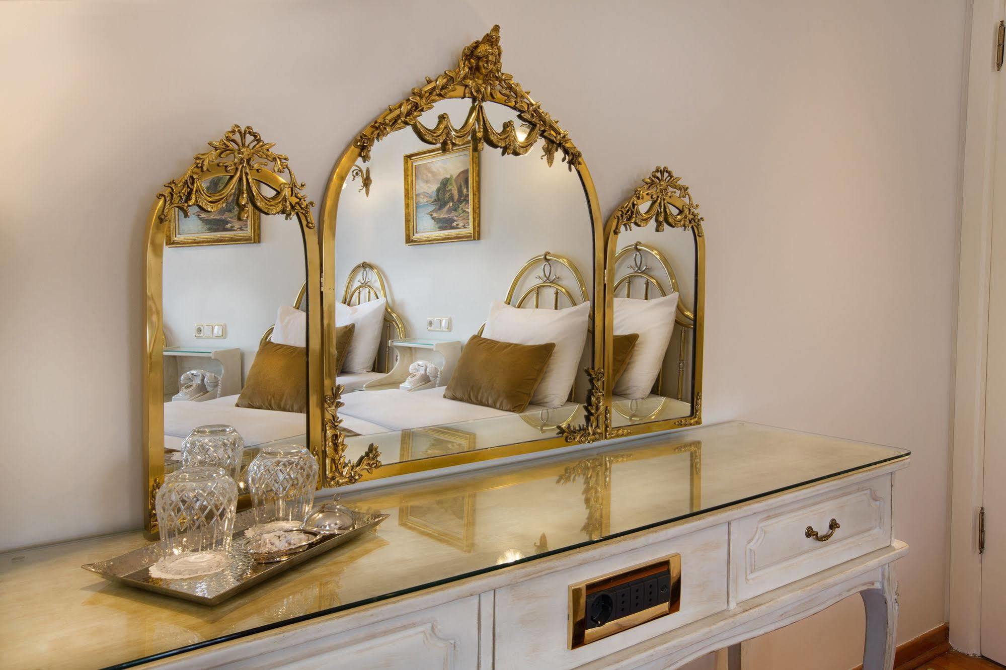Valide Sultan Konagi 4* Istanbul