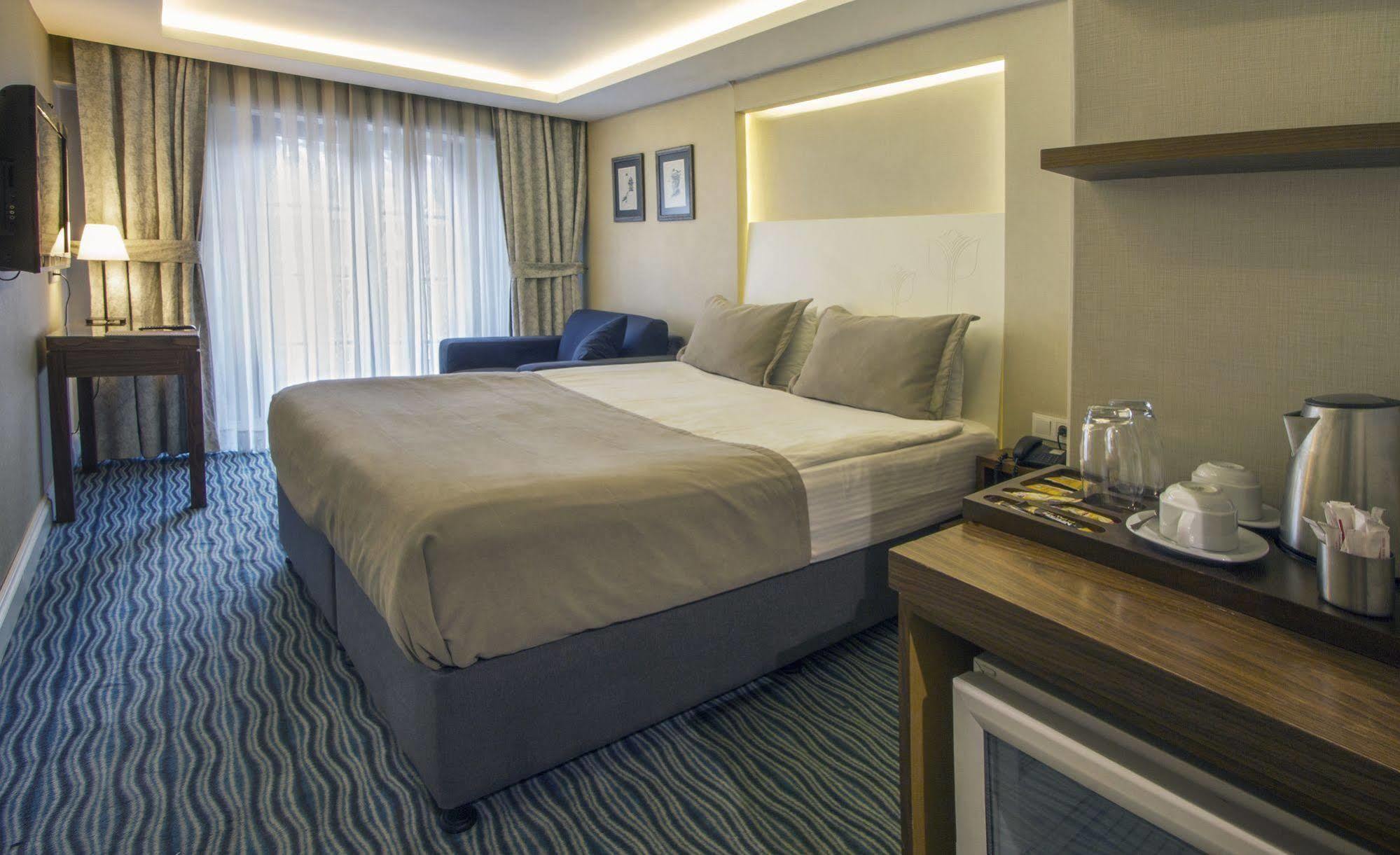 Aston Taksim 4*