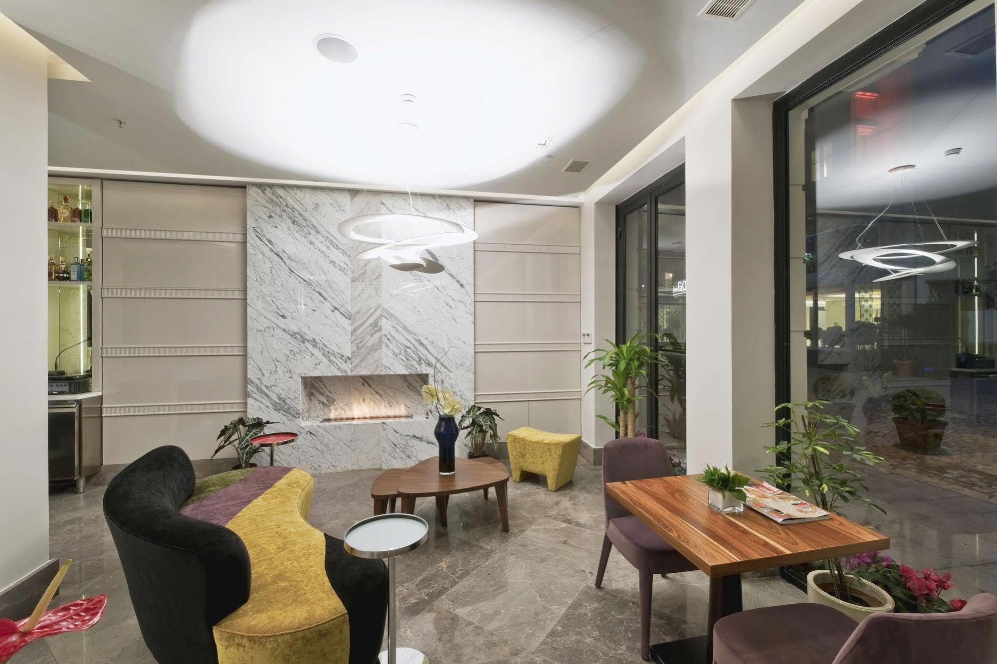 Four Points Flex By Sheraton Taksim Square 4* Istanbul