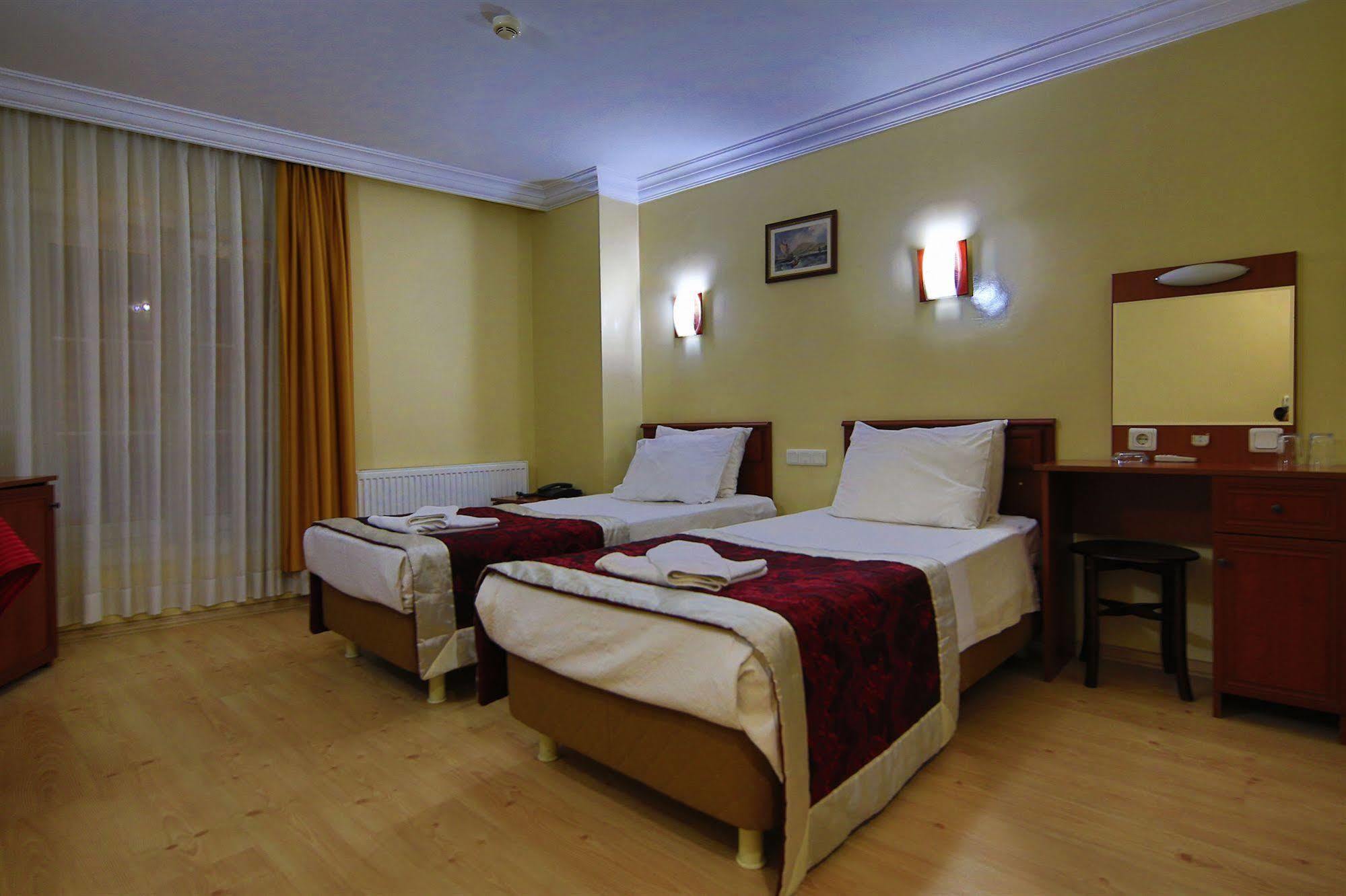 Hotel Kafkas 3*
