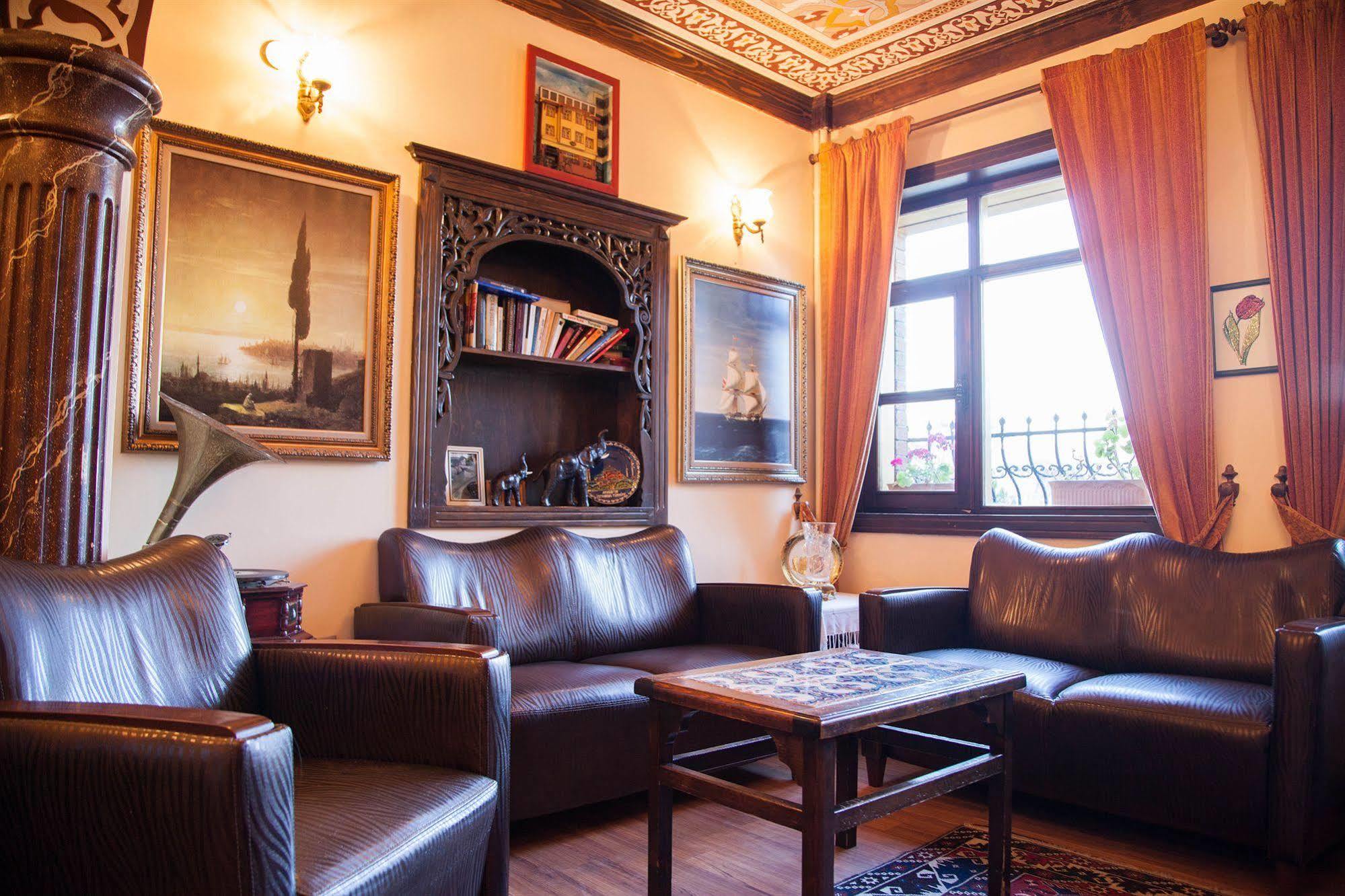 Cem Sultan Hotel