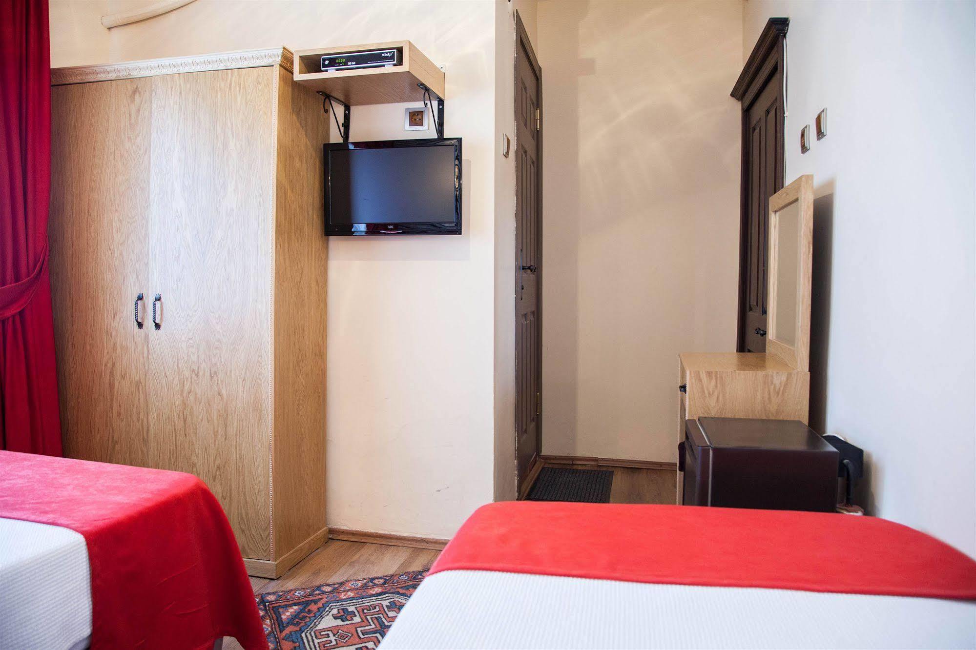 Cem Sultan Hotel