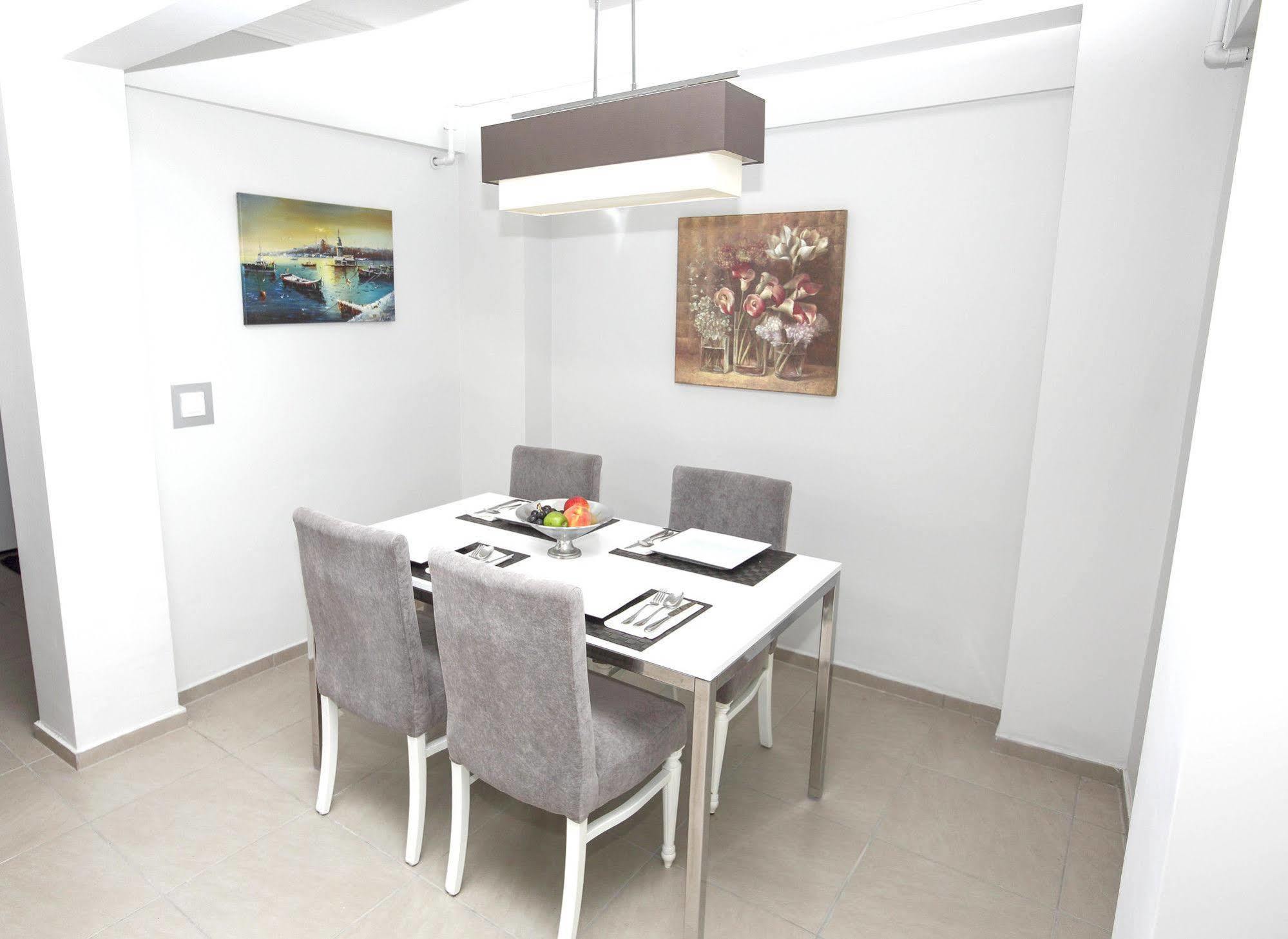 Apartment Patika *