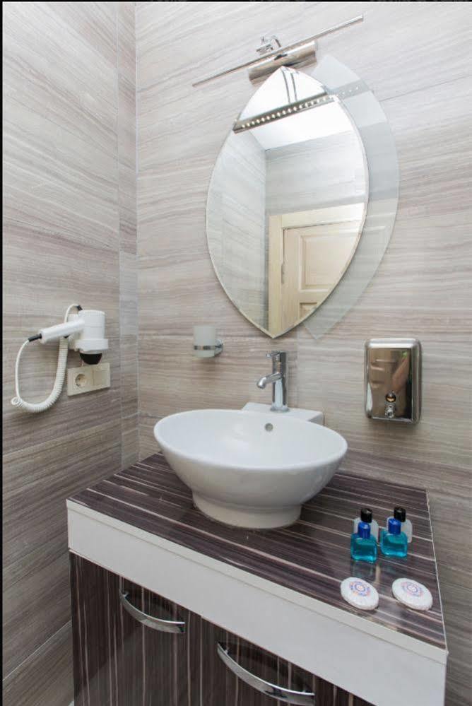 Hotel Luce 3*