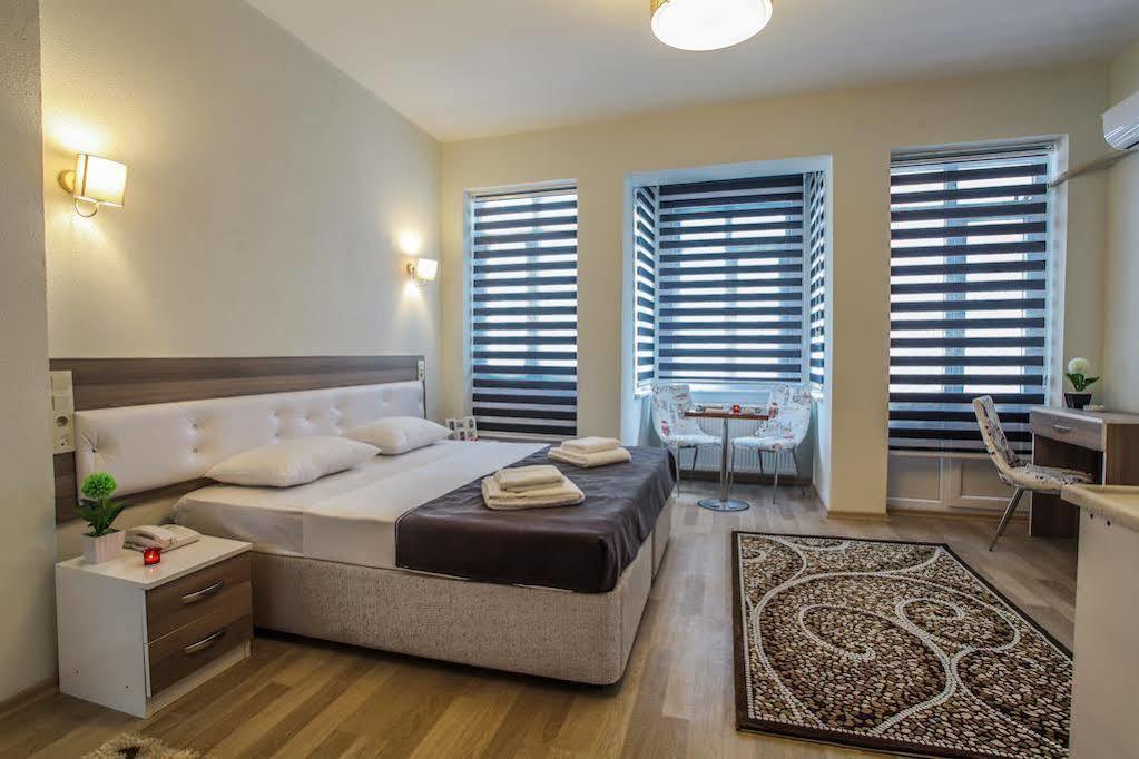 Luce Hotel