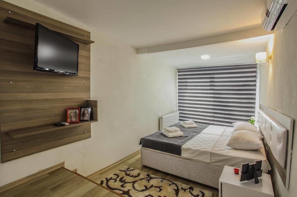 Luce Hotel