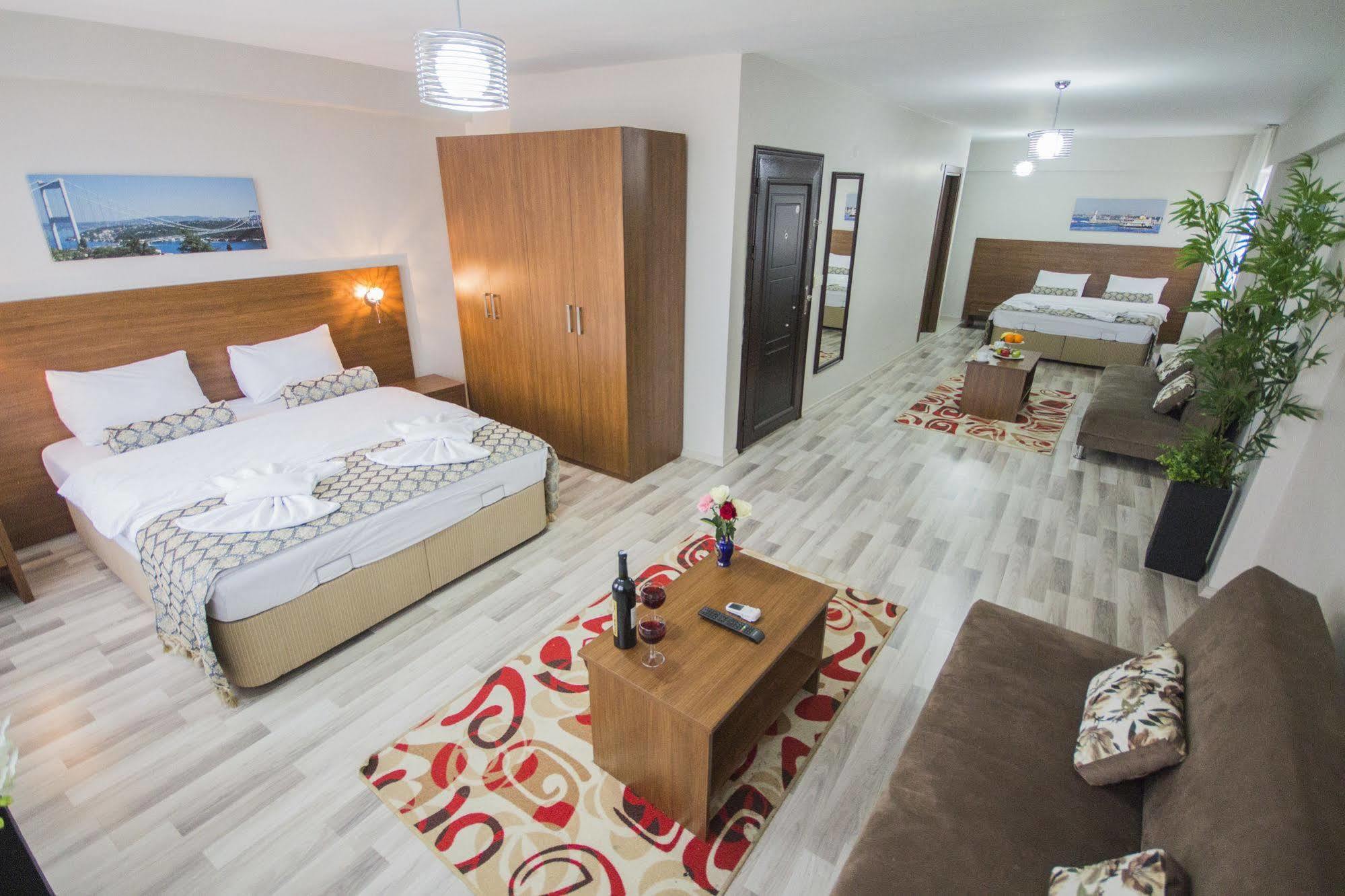 Aparthotel Carina