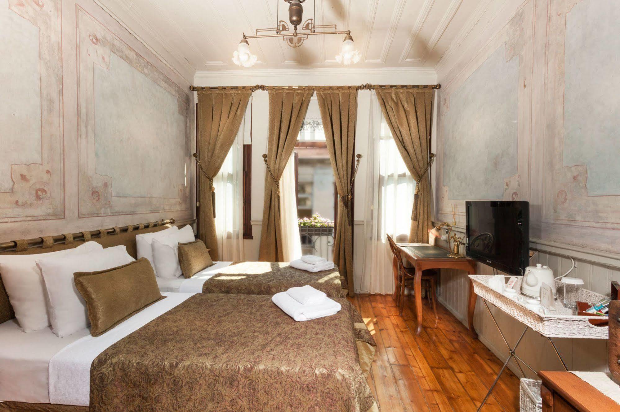 Troya Balat Istanbul