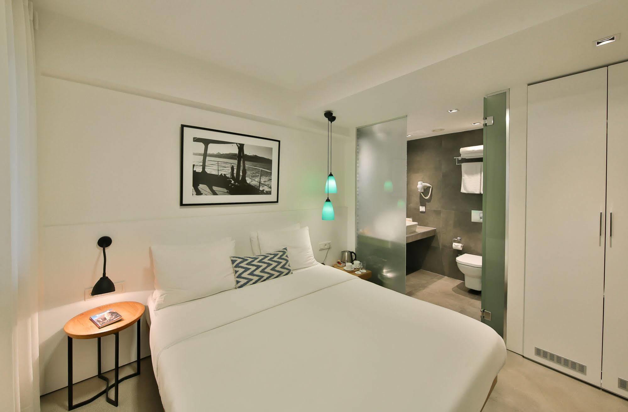 Alilass Hotel