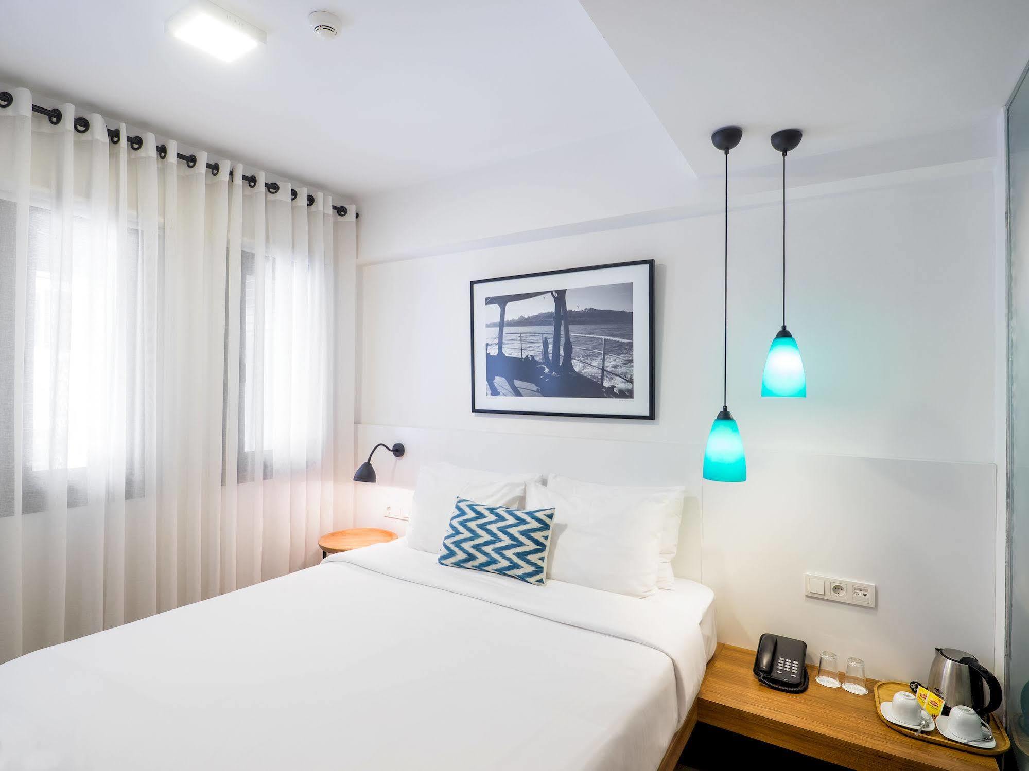 Hotel Alilass 3*