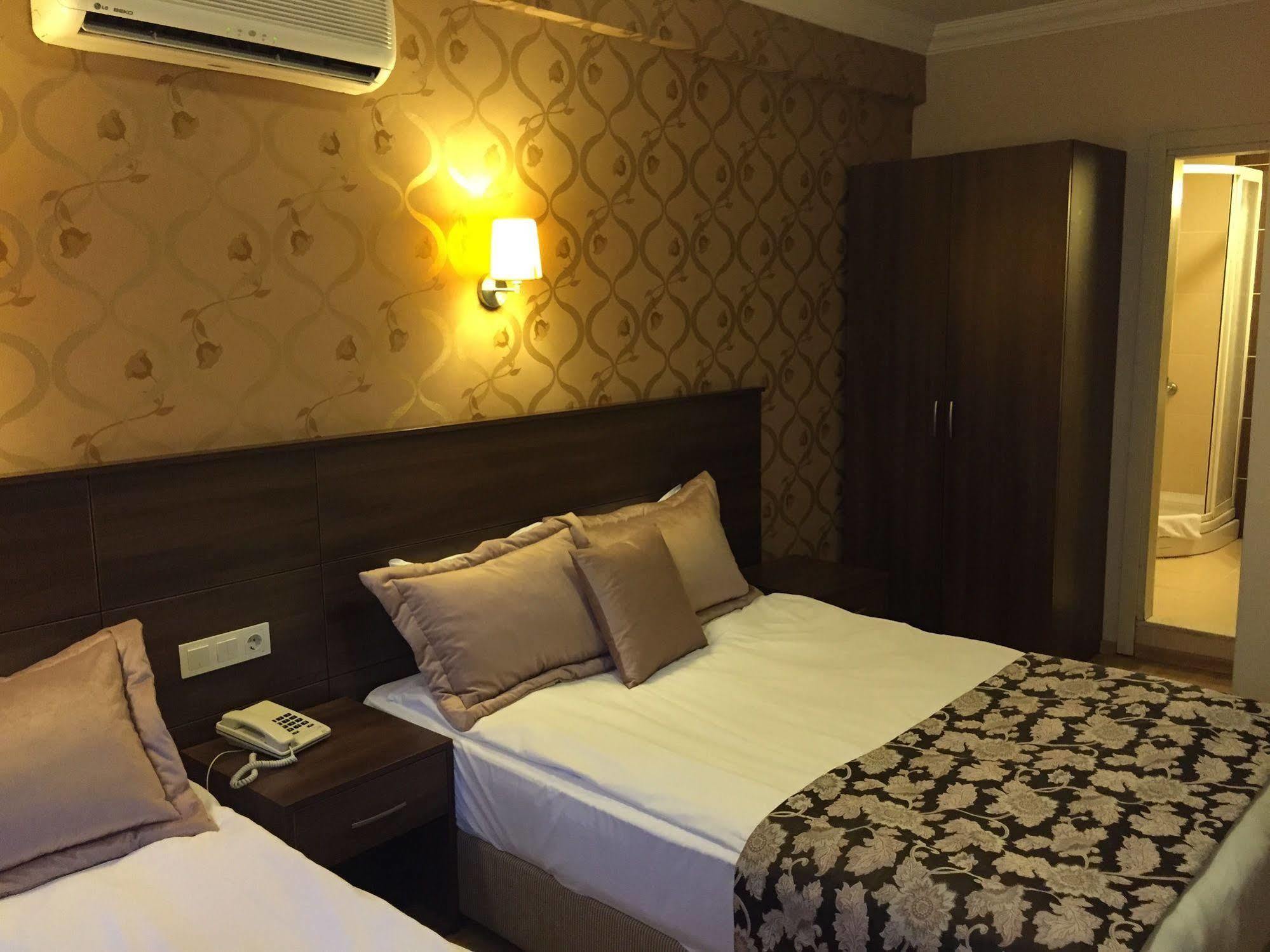 Star Hotel