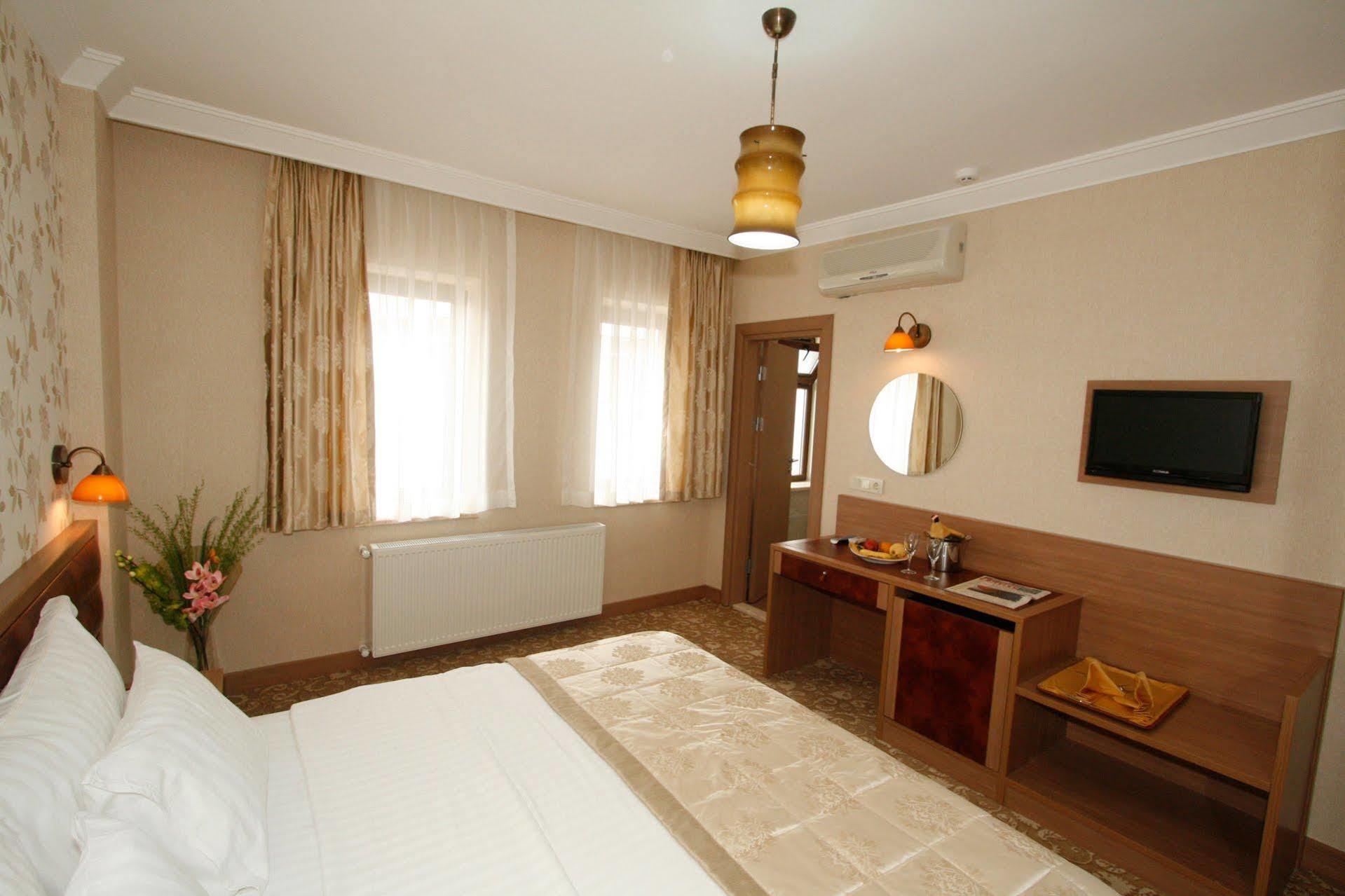 Senabil Old & İstanbul