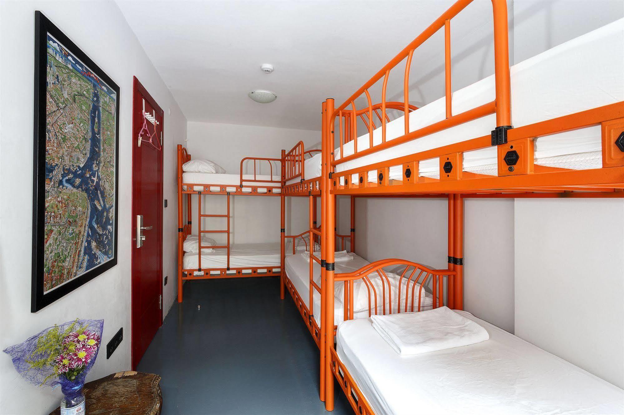 Hush Moda Hostel *