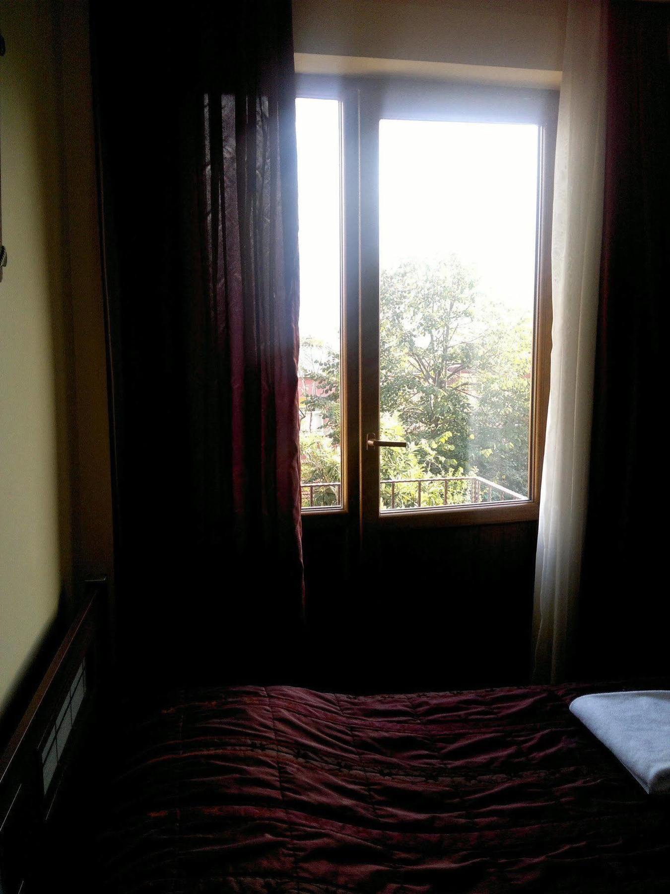 Hotel Emre 2*