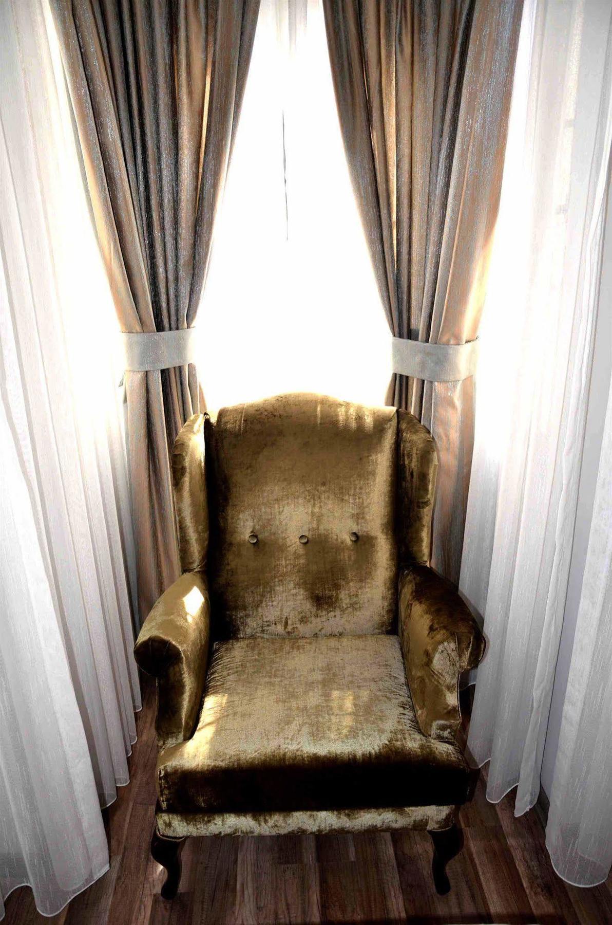 Hotel A