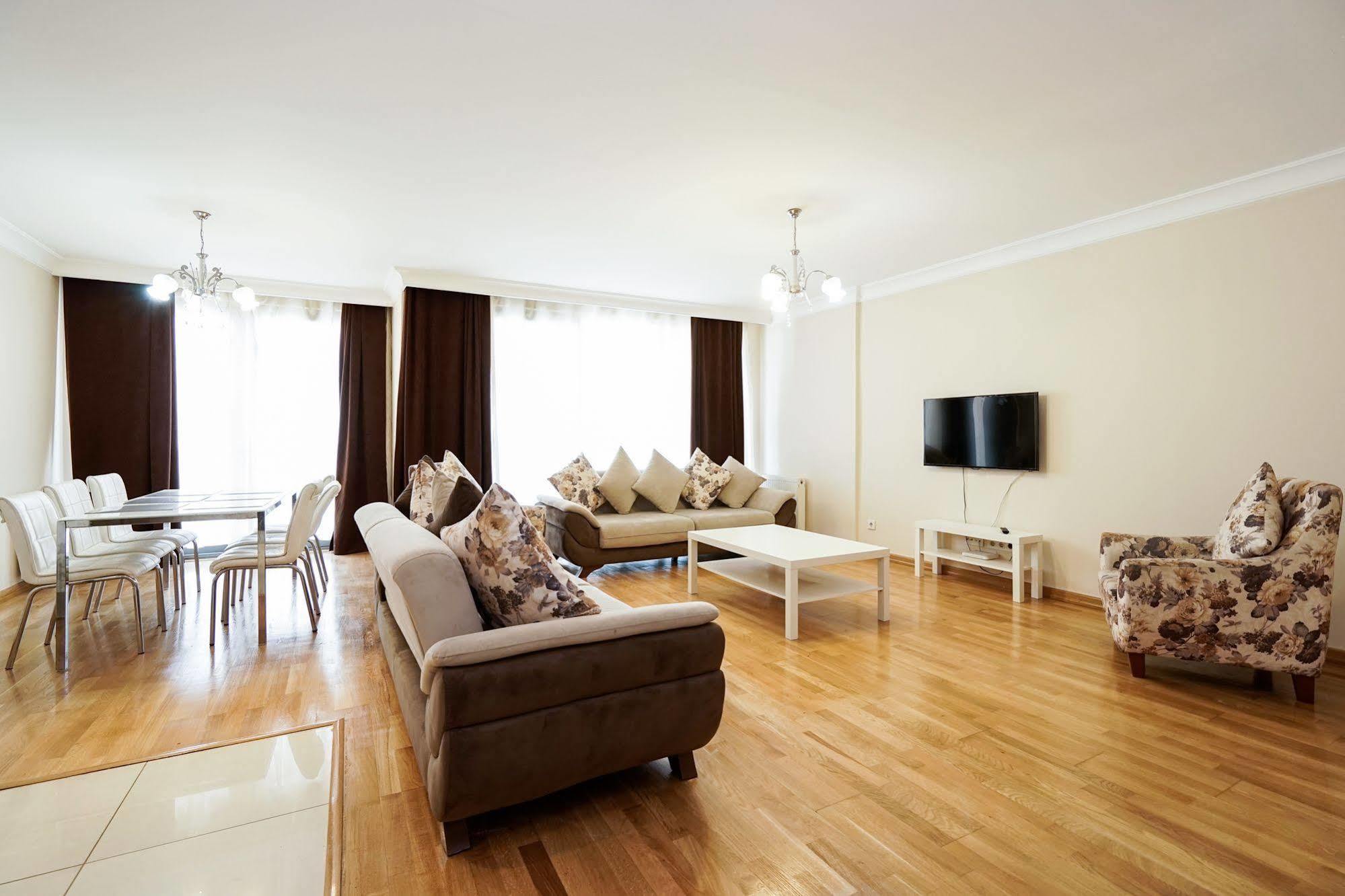 The Loft House Taksim Apartment
