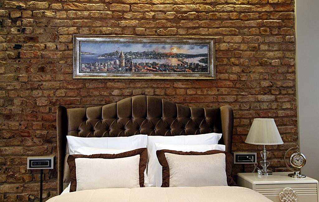 Frida * Istanbul