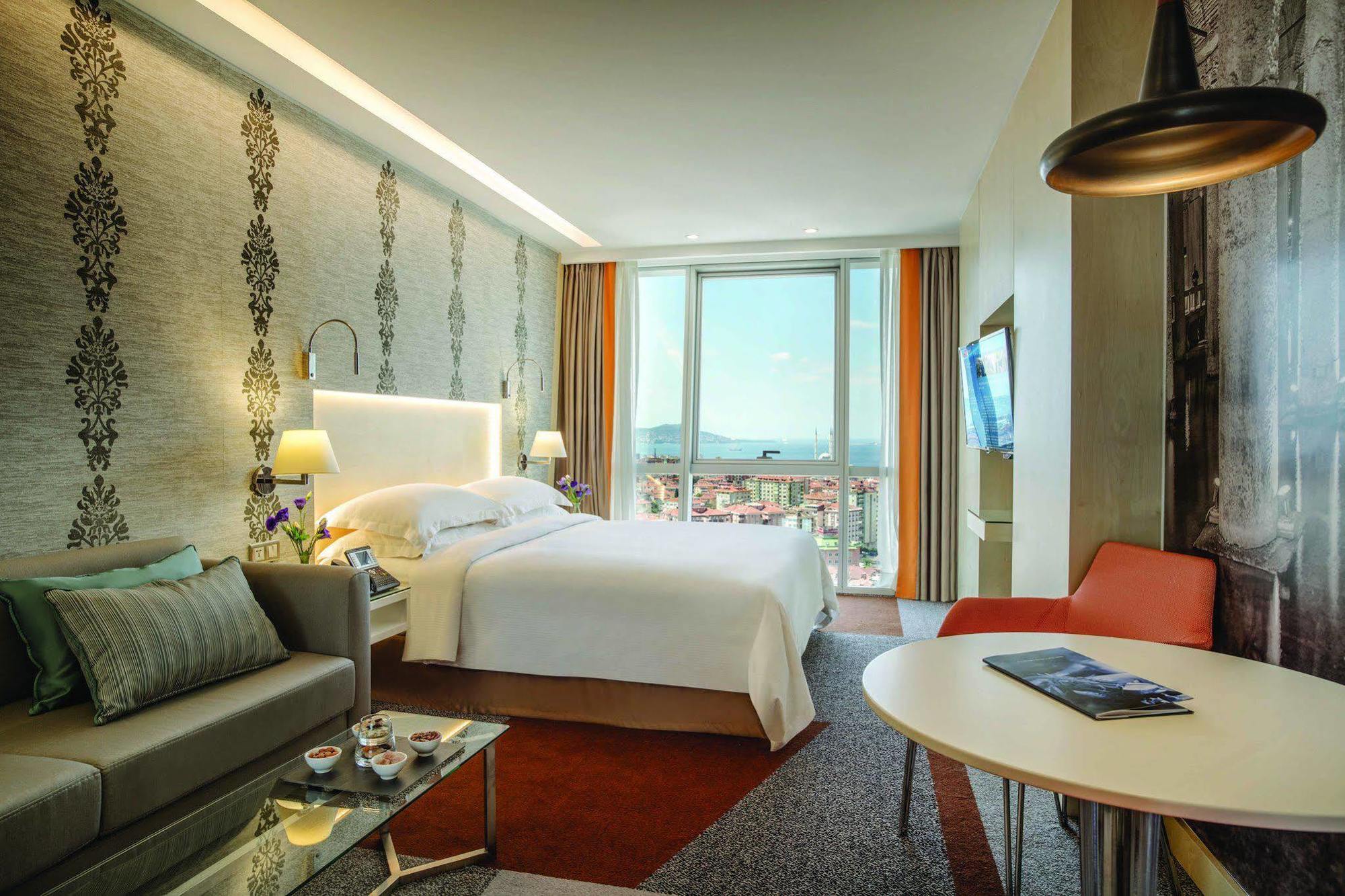 Tango Arjaan By Rotana Hotel