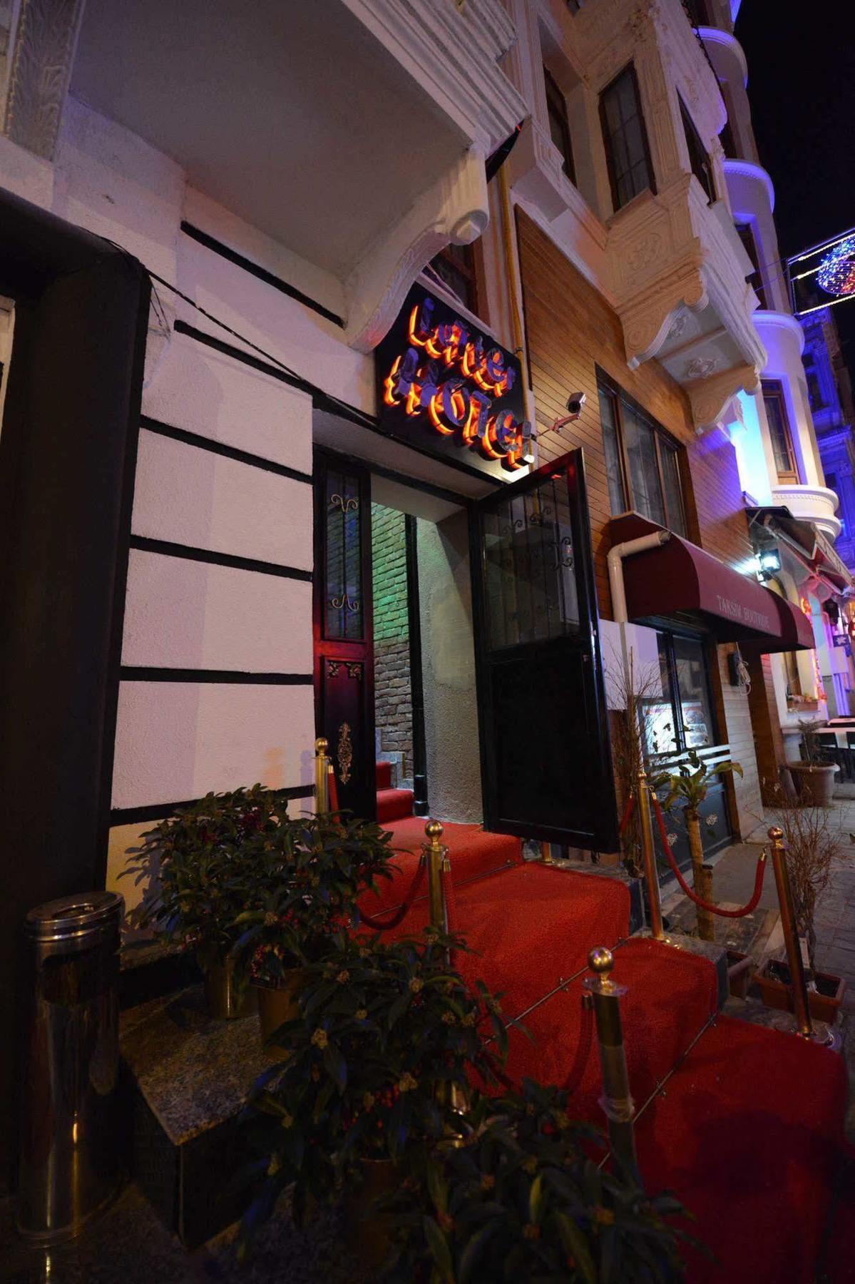 Letter Istanbul