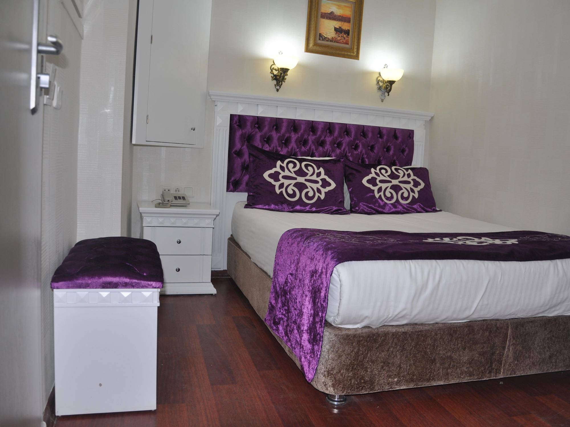 Istanbul Holiday Hotel 3* İstanbul