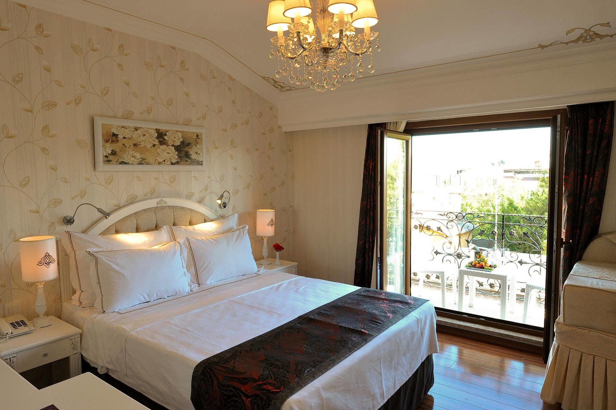 Albinas Old Hotel 4*