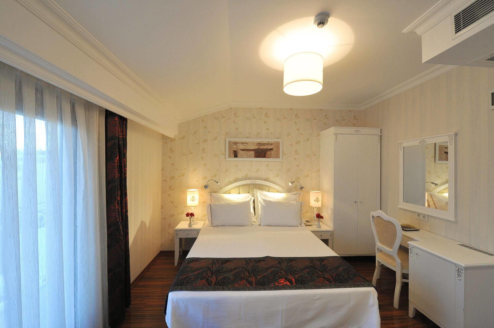 Hotel Albinas Old 4*