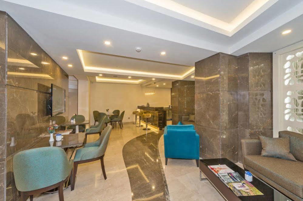 Hotel Bisetun 4*