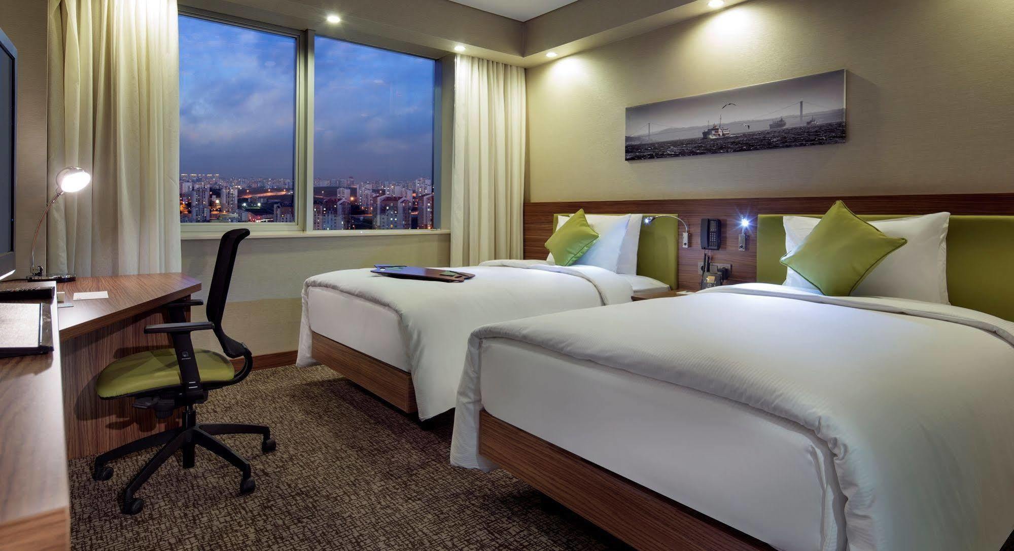 Hampton By Hilton Kayasehir Hotel Istanbul