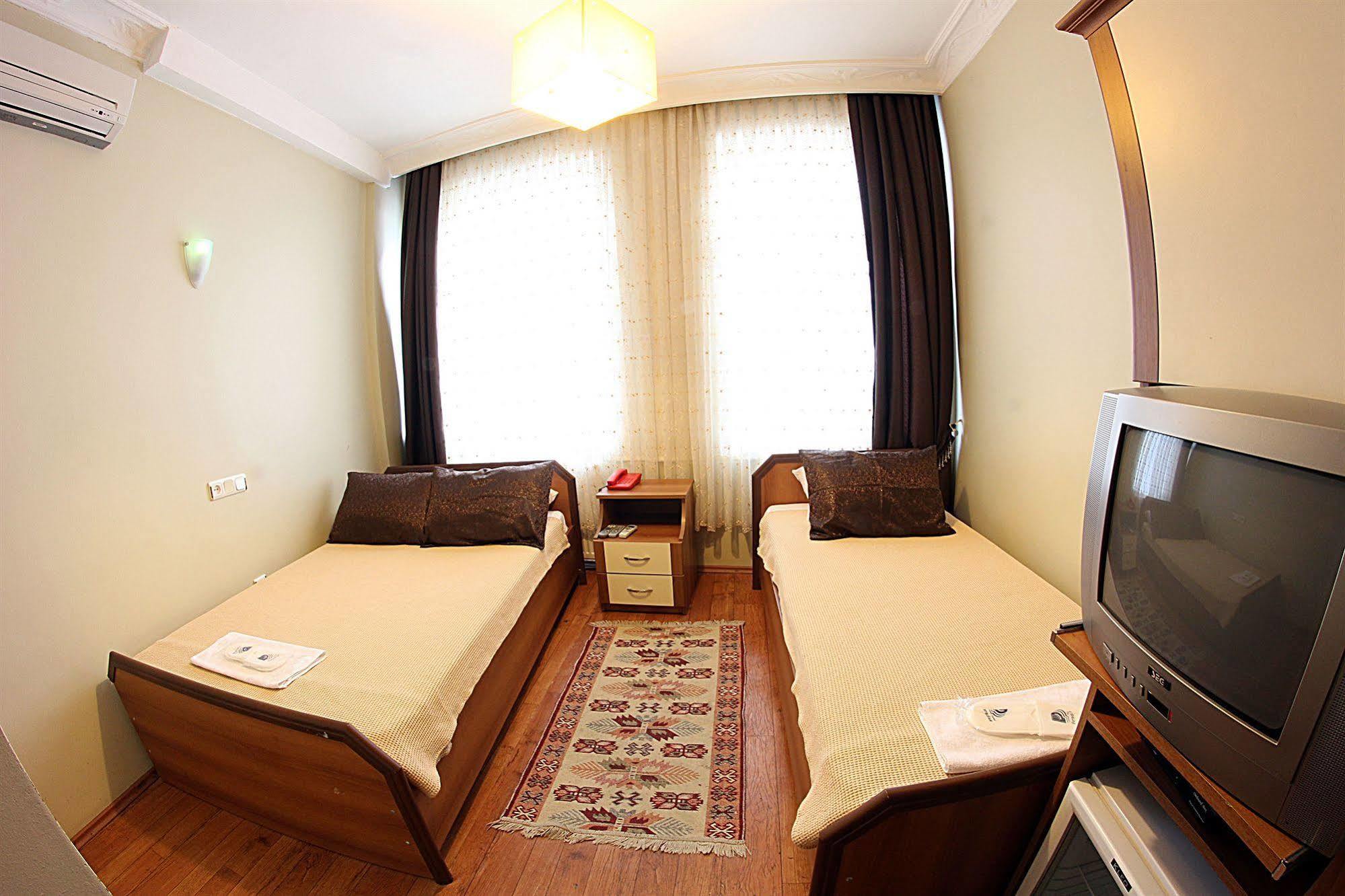 Paradise Hotel Istanbul