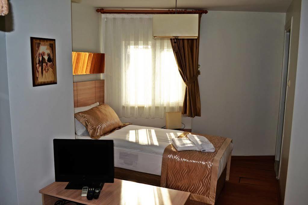 Aparthotel Liva 3*