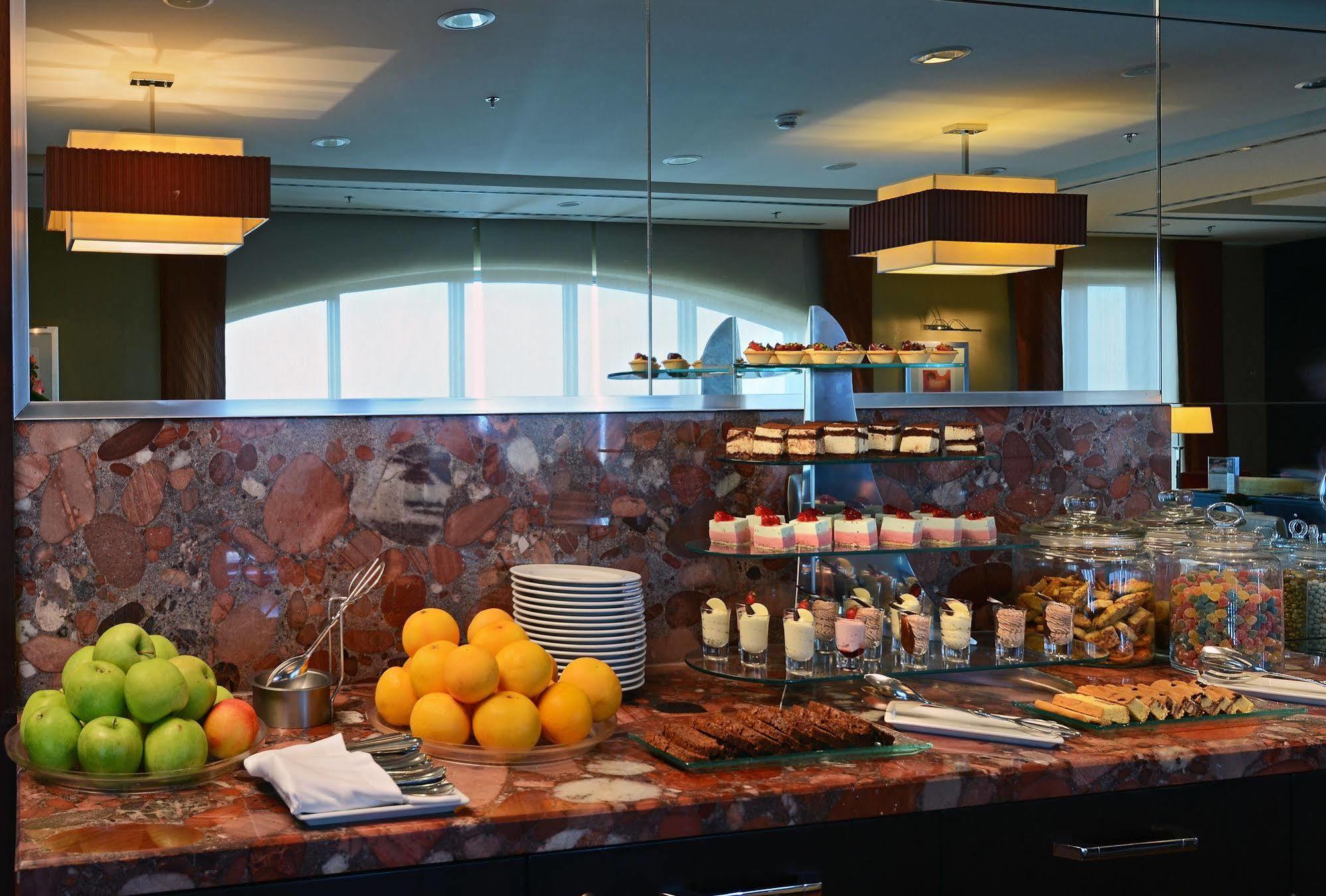 Hotel Marriott 5*