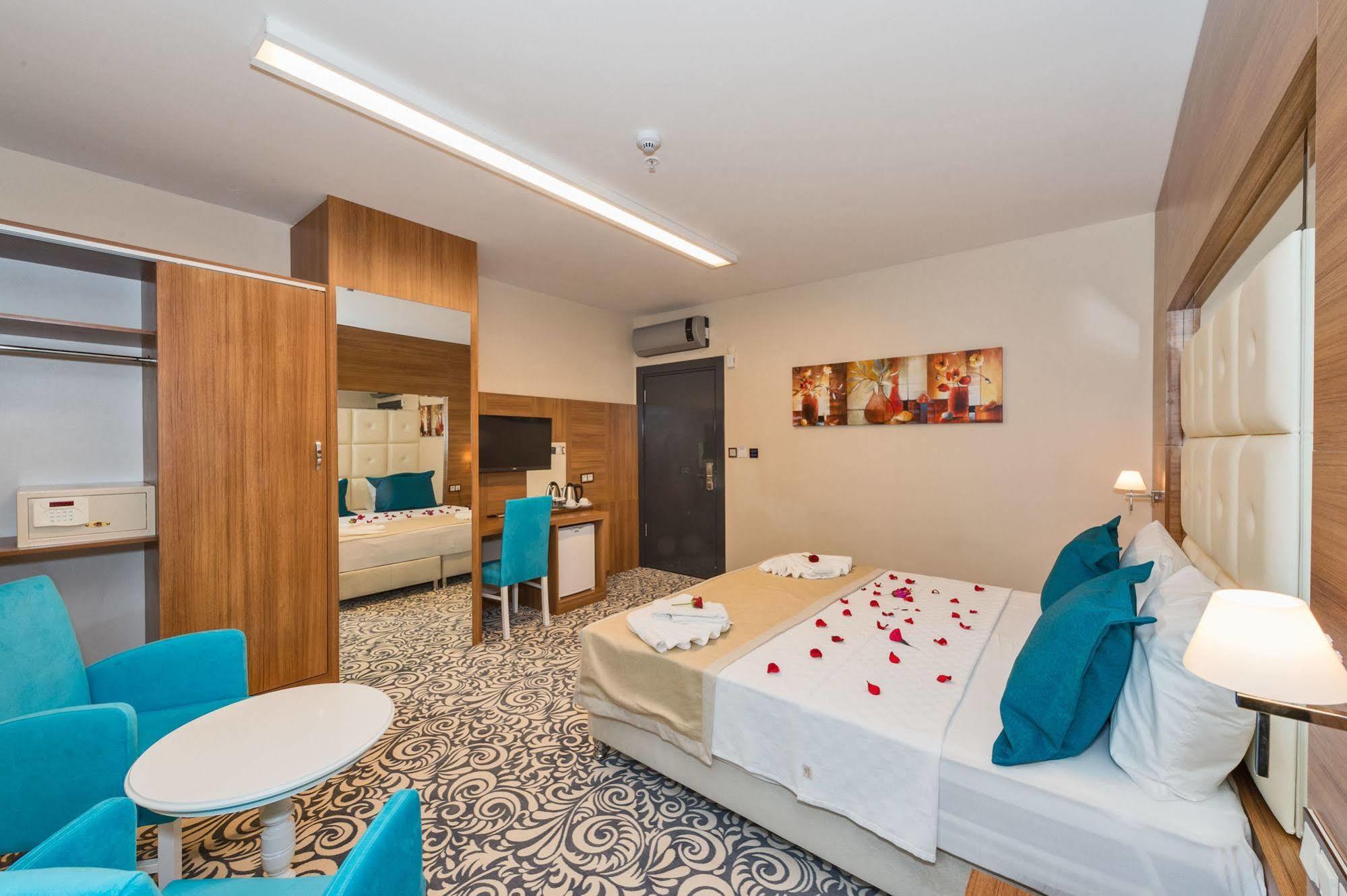 Business Life Gunesli Hotel