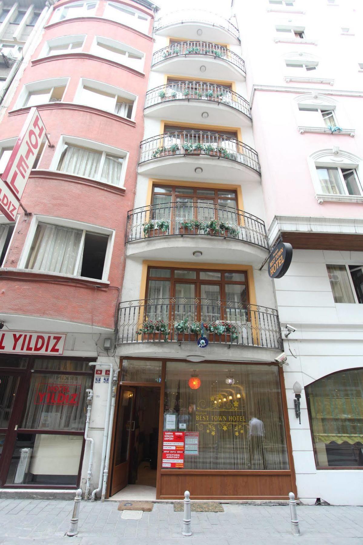 Hotel Town 3*
