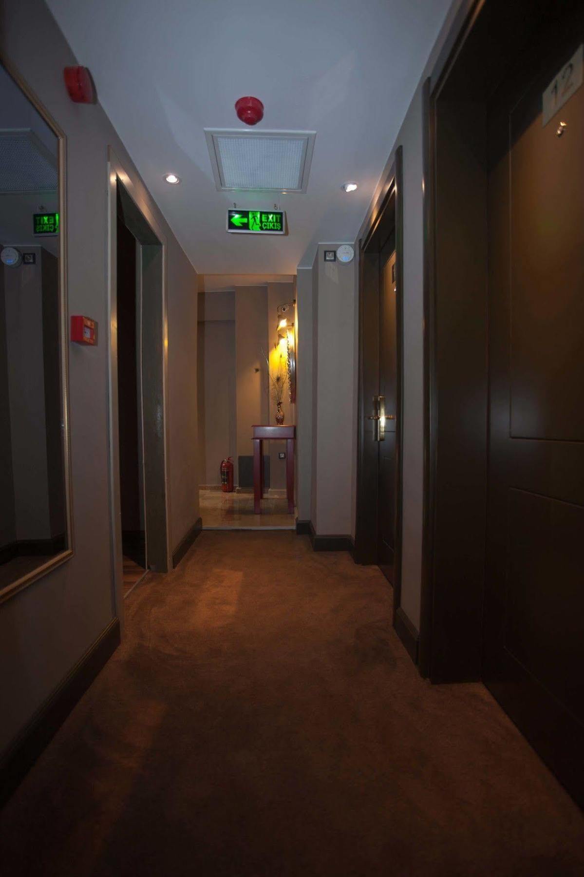 Hotel Juliet & Kitchen 2*